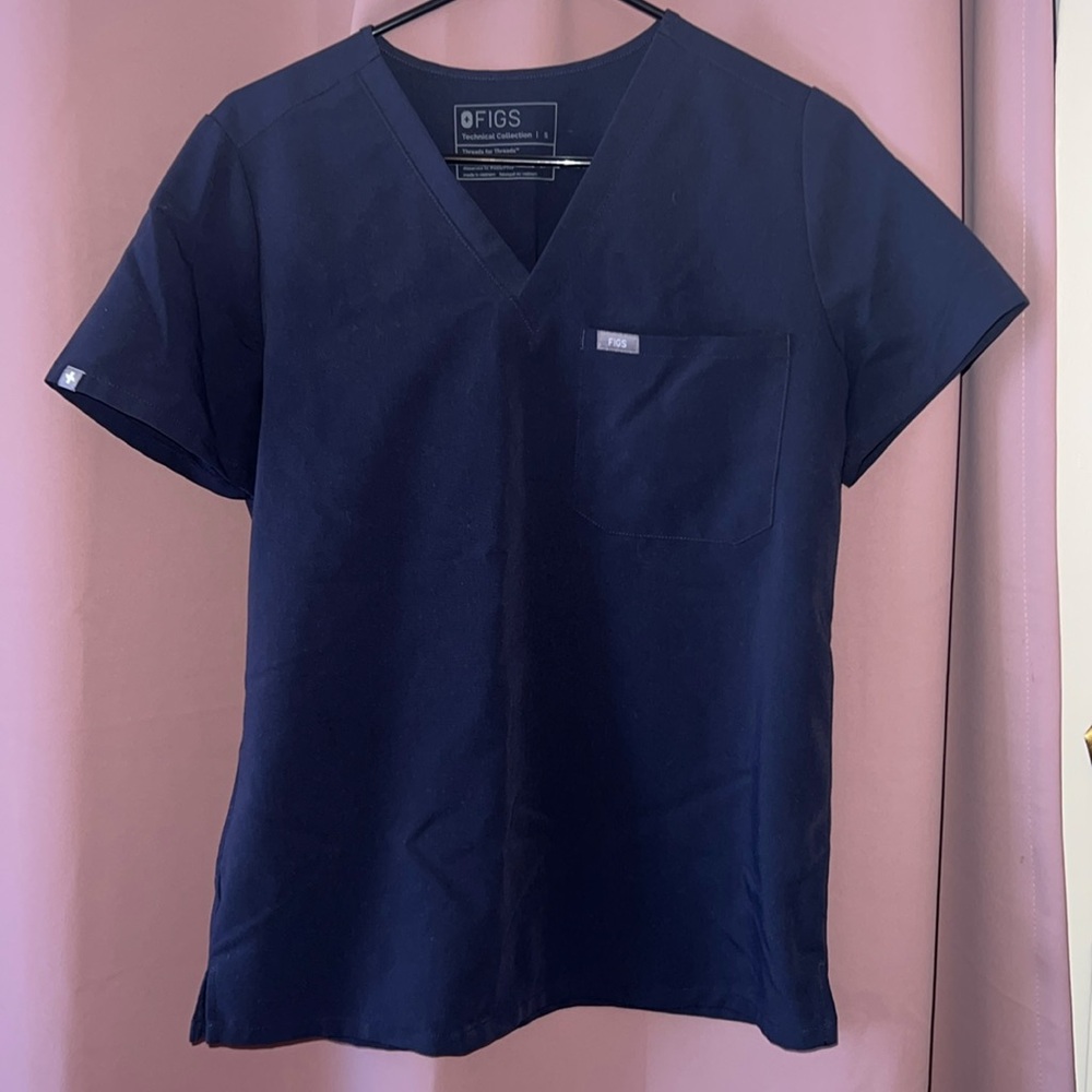 Quiet Navy Blue Catarina One-Pocket Scrub Top | Size S